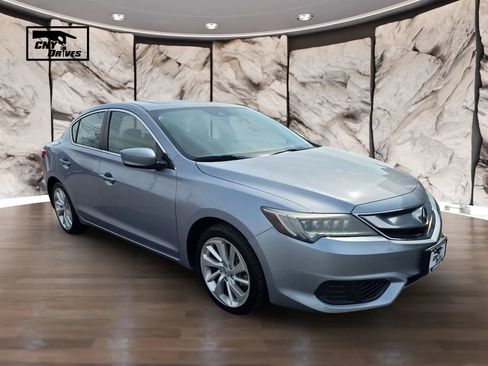 Used 2016 Acura ILX FWD image 3