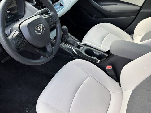 Certified 2020 Toyota Corolla LE FWD image 11