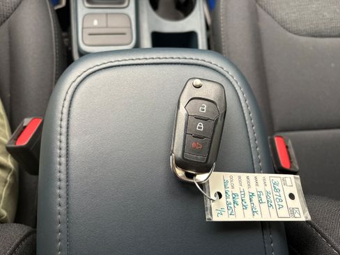 Used 2025 Ford Maverick XL w/ Equipment Group 101A AWD/4WD image 29