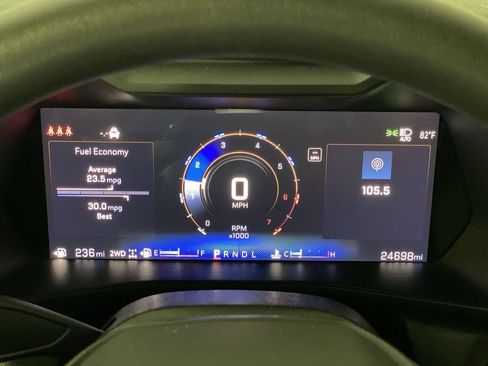 Used 2024 Chevrolet Colorado W/T w/ Technology Package AWD/4WD image 11