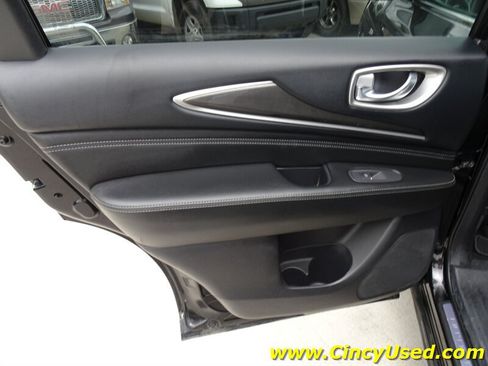 Used 2019 INFINITI QX60 Pure AWD/4WD image 29