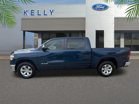 Used 2024 RAM 1500 Laramie AWD/4WD image 2
