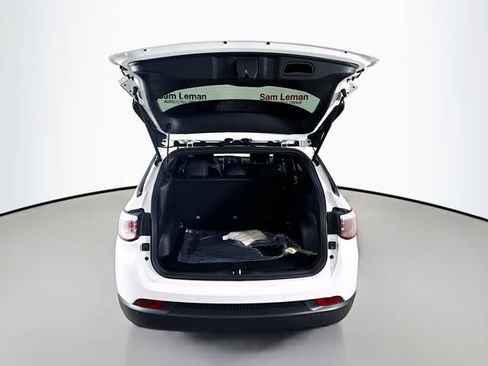 New 2026 Jeep Compass Limited image 24