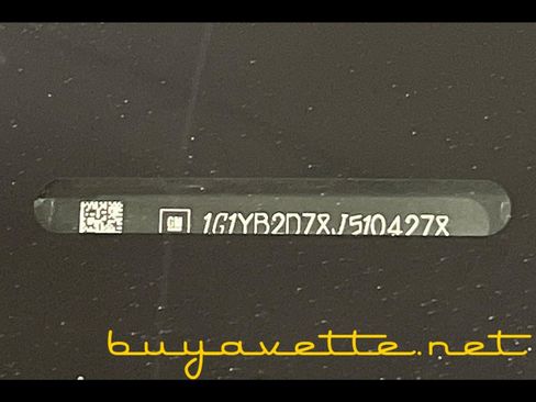 Used 2018 Chevrolet Corvette Stingray Coupe w/ 1LT image 26