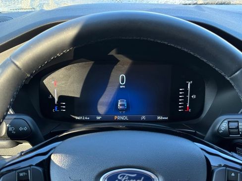 Certified 2024 Ford Escape Active AWD/4WD image 34