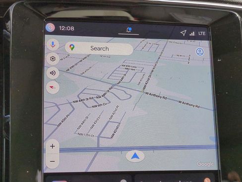 New 2026 Volvo XC40 B5 Plus w/ Protection Package Premier image 18