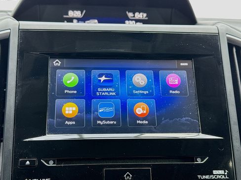 Used 2021 Subaru Forester Premium image 9