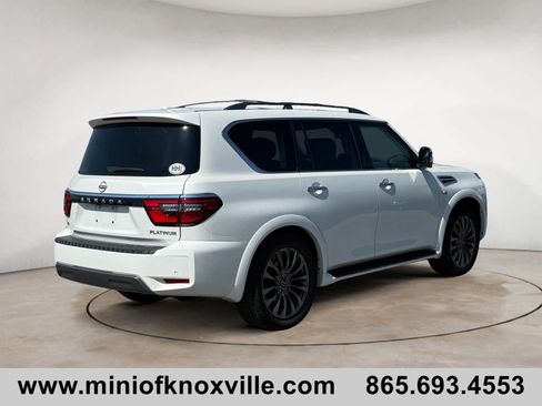 Used 2022 Nissan Armada Platinum w/ Captain's Chairs Package AWD/4WD image 3