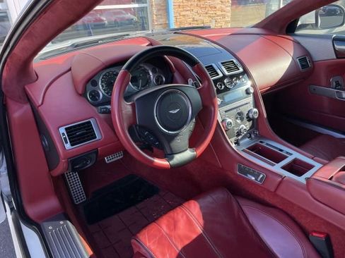 Used 2015 Aston Martin DB9 Coupe RWD image 2