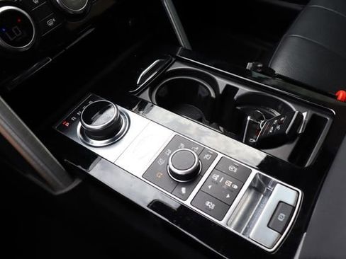 Used 2019 Land Rover Discovery HSE AWD/4WD image 28