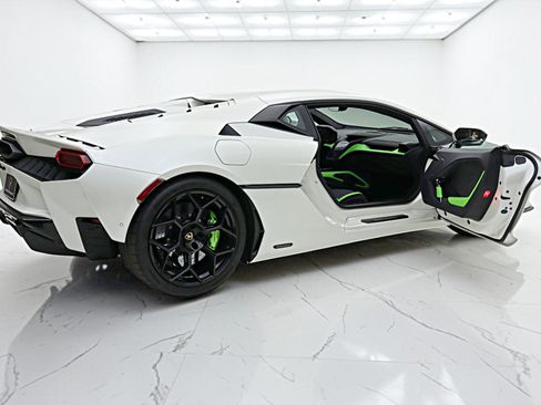 Used 2026 Lamborghini Temerario AWD/4WD image 12