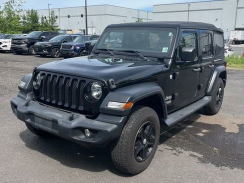 Used 2019 Jeep Wrangler Unlimited Sport S AWD/4WD image 1