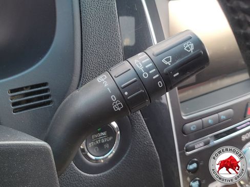 Used 2016 Ford Explorer Limited w/ Equipment Group 301A FWD image 32