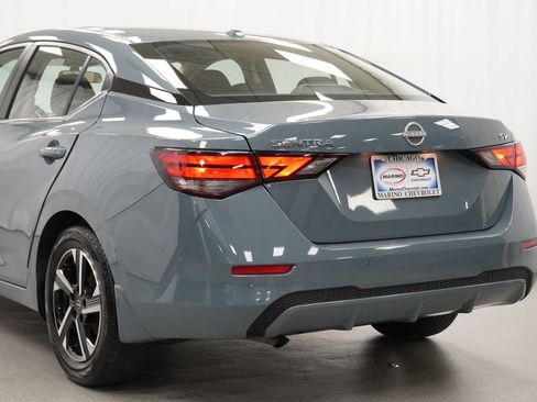 Used 2024 Nissan Sentra SV FWD image 39