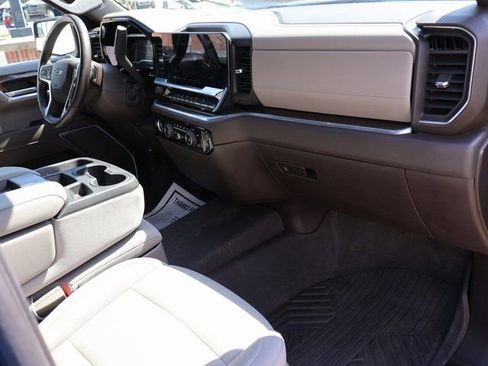 Certified 2022 Chevrolet Silverado 1500 RST image 13