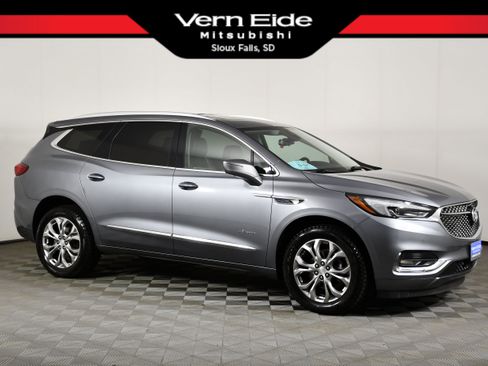 Used 2021 Buick Enclave Avenir w/ Avenir Technology Package AWD/4WD image 1