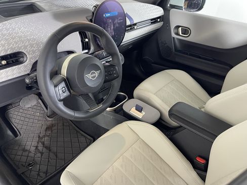 Used 2026 MINI Cooper S FWD image 10