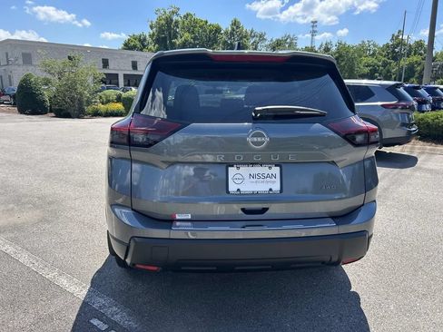 New 2026 Nissan Rogue SV AWD/4WD image 6