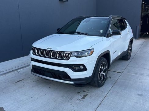 Used 2024 Jeep Compass Limited AWD/4WD image 1