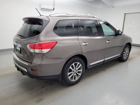Used 2014 Nissan Pathfinder SL w/ SL Tech Package AWD/4WD image 10