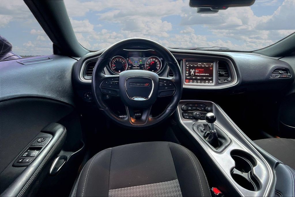 Used 2021 Dodge Challenger R/T Scat Pack RWD image 8