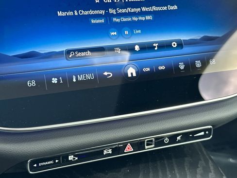 New 2025 Mercedes-Benz E 350 Sedan image 16