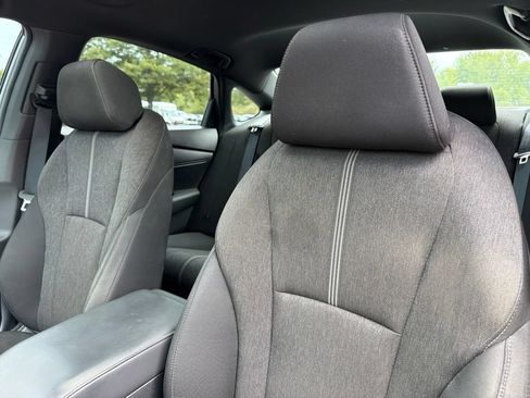 Used 2024 Honda Accord Sport image 9