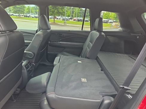 Used 2022 Honda Passport TrailSport image 15
