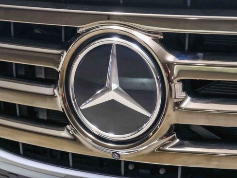 Certified 2026 Mercedes-Benz GLS 450 4MATIC image 13
