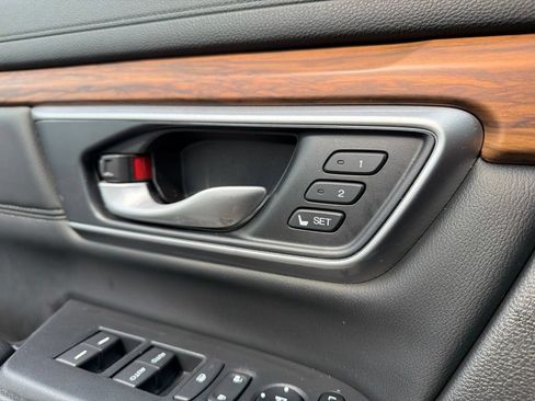 Used 2022 Honda CR-V EX-L image 18