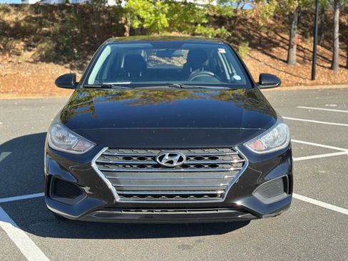 Used 2020 Hyundai Accent SE image 2