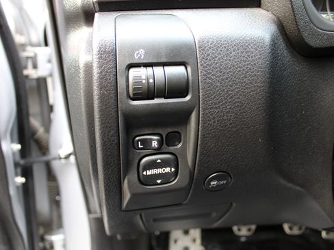 Used 2013 Subaru Impreza WRX Hatchback image 19