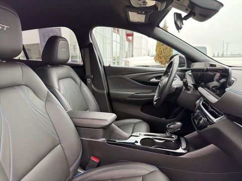 Used 2024 Buick Envista Sport Touring image 27