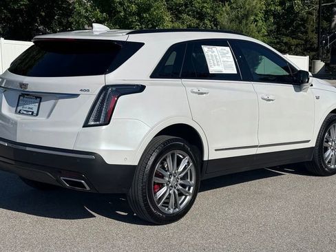 Used 2022 Cadillac XT5 Sportv w/ Technology Package AWD/4WD image 4
