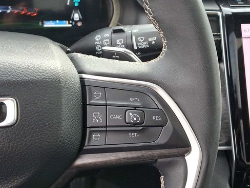 Used 2024 Jeep Grand Cherokee Limited 4xe AWD/4WD image 24