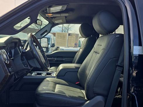 Used 2016 Ford F350 Platinum w/ Snow Plow Prep Package image 13