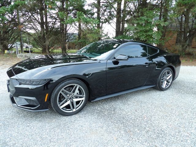 Used 2026 Ford Mustang Premium RWD image 1