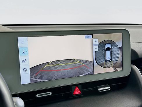 Used 2024 Hyundai Ioniq 5 Limited image 19