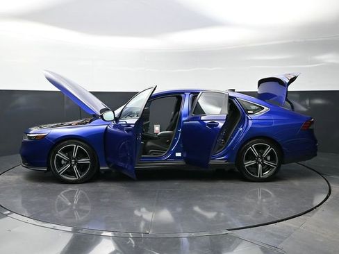 Used 2023 Honda Accord Sport image 38