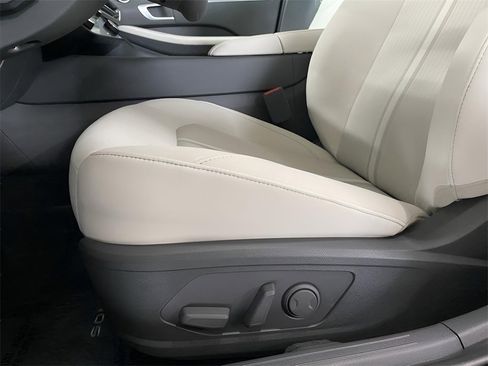Used 2025 Hyundai Sonata SEL image 24