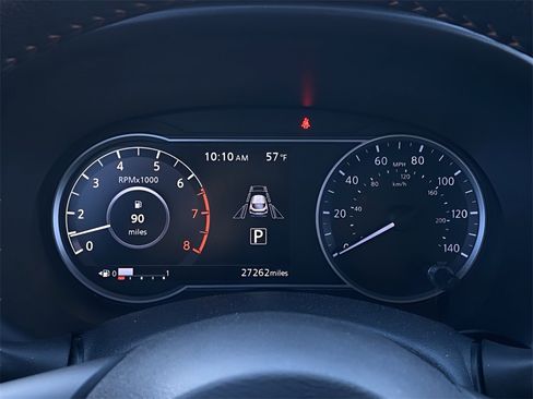 Used 2020 Nissan Kicks SR image 10