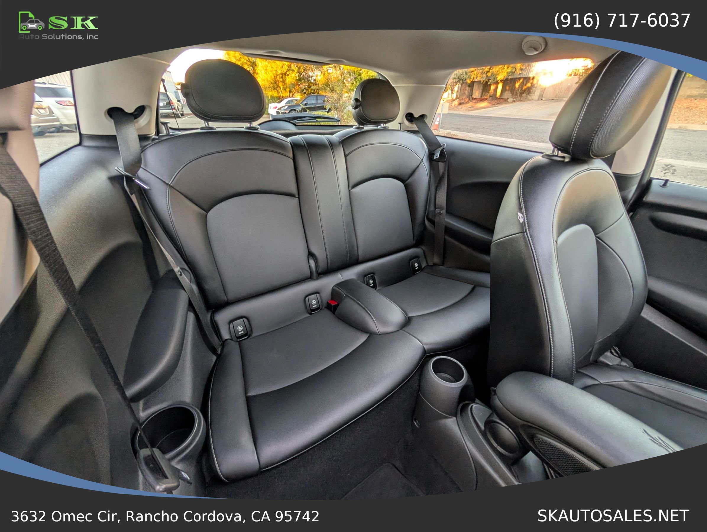 Used 2014 MINI Cooper 2-Door Hardtop FWD image 32