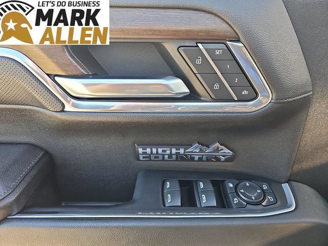 Used 2024 Chevrolet Silverado 1500 High Country w/ High Country Premium Package AWD/4WD image 24