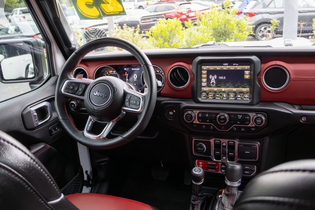 Used 2023 Jeep Wrangler Unlimited Rubicon 392 AWD/4WD image 11