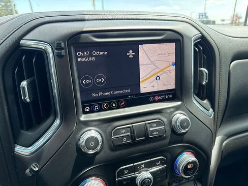 Used 2020 GMC Sierra 2500 AT4 w/ AT4 Premium Package AWD/4WD image 33