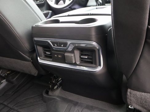 Used 2021 Chevrolet Silverado 1500 LTZ image 18