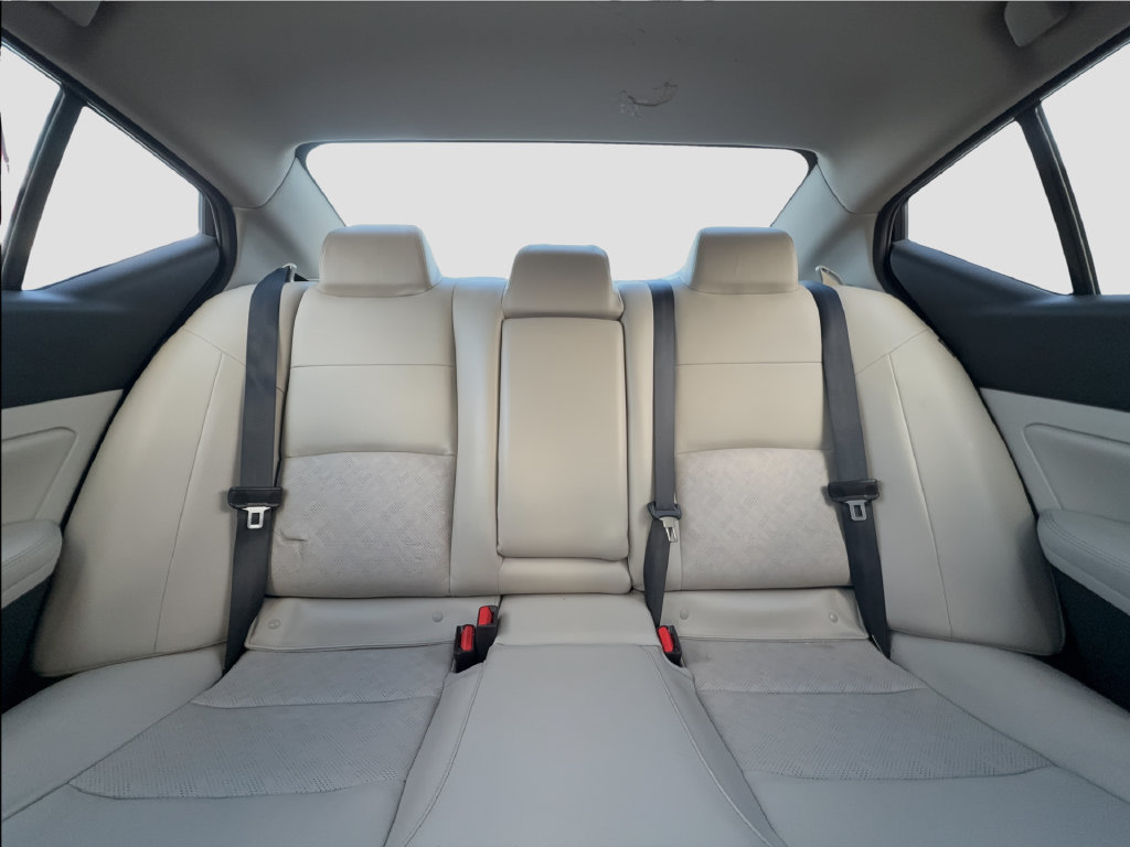 Used 2023 Nissan Altima 2.5 SL AWD/4WD image 22
