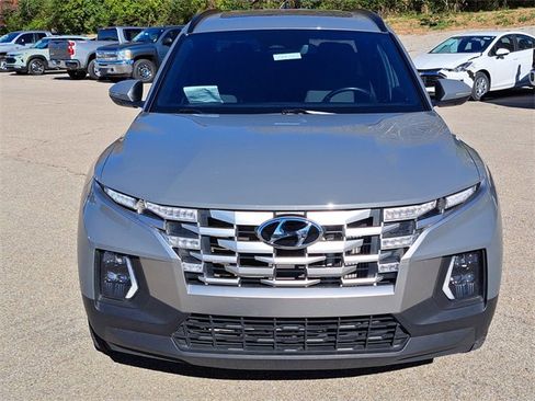 Used 2022 Hyundai Santa Cruz SEL Premium image 8