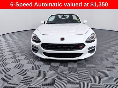 Used 2018 FIAT 124 Spider Classica w/ Technology & Siriusxm Group image 3