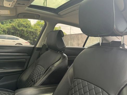 Used 2019 Nissan Altima 2.5 SR w/ SR Premium Package FWD image 4